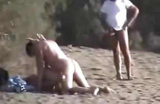 XXX 18 سال, بین پخش سکس انلاین نژادهای مختلف, سه نفری