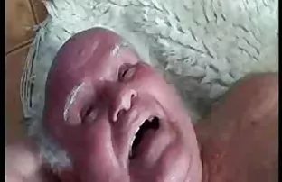 XXX او با استفاده از زاویه دیگری فیلم انلاین سکسی به گرفتن دوست دختر خود را