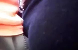 XXX زن کیردار دوست پسر او را مجبور به خوردن کیر فیلم انلاین سکسی
