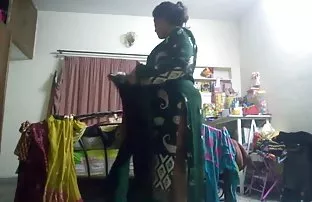 XXX با توجه به جنس فروخته شده به مشتریان خانه فیلم سکسی خفن انلاین