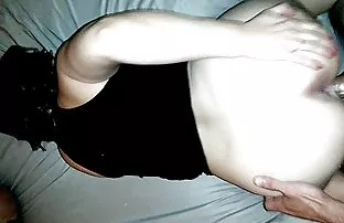 XXX مثلث با زن 18 ساله دختر کلیپ های سکسی انلاین بچه