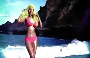XXX با یک دختر جوان فیلم سکسی خارجی انلاین با داشتن سرگرم کننده