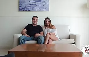 XXX هیجان زده در رئیس تخت فیلم سگسی انلاین بازی کردن